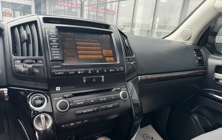 Toyota Land Cruiser 200, 2010 год, 3 385 000 рублей, 17 фотография