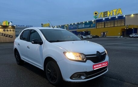 Renault Logan II, 2018 год, 605 000 рублей, 1 фотография
