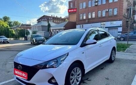 Hyundai Solaris II рестайлинг, 2021 год, 1 720 000 рублей, 1 фотография