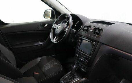 Skoda Yeti I рестайлинг, 2017 год, 1 470 000 рублей, 10 фотография