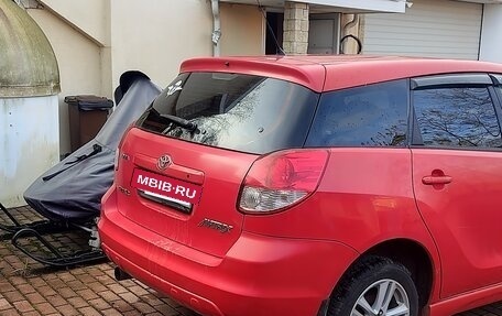 Toyota Matrix, 2003 год, 650 000 рублей, 2 фотография