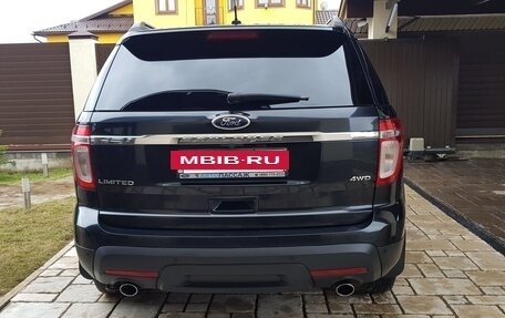 Ford Explorer VI, 2012 год, 1 950 000 рублей, 2 фотография