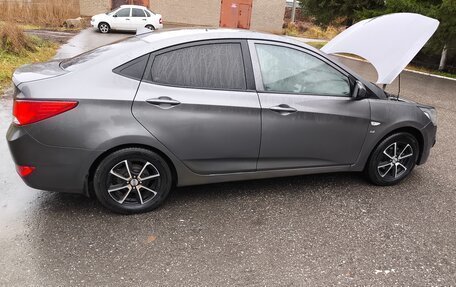 Hyundai Solaris II рестайлинг, 2016 год, 685 000 рублей, 5 фотография