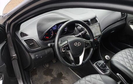 Hyundai Solaris II рестайлинг, 2016 год, 685 000 рублей, 11 фотография