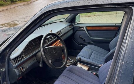 Mercedes-Benz W124, 1991 год, 150 000 рублей, 7 фотография