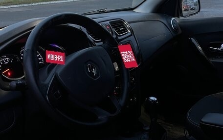 Renault Logan II, 2018 год, 605 000 рублей, 8 фотография
