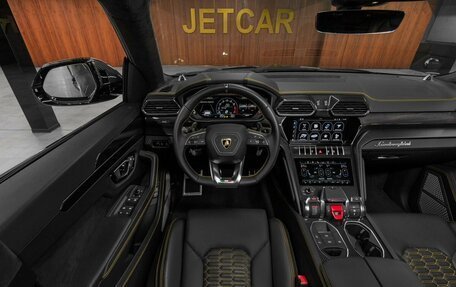 Lamborghini Urus I, 2022 год, 36 845 000 рублей, 34 фотография