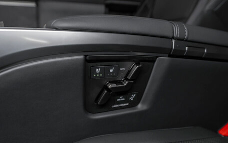 Lexus LM, 2024 год, 17 510 000 рублей, 16 фотография