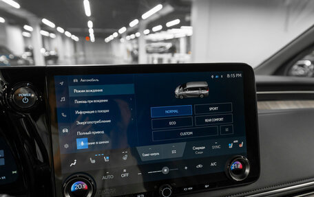 Lexus LM, 2024 год, 17 510 000 рублей, 30 фотография