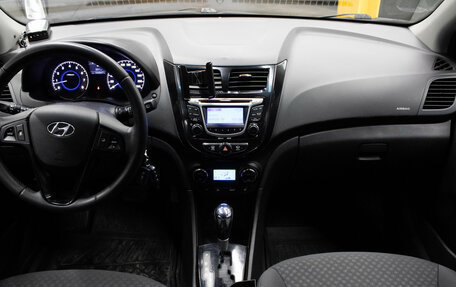 Hyundai Solaris II рестайлинг, 2012 год, 699 000 рублей, 8 фотография