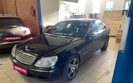 Mercedes-Benz S-Класс, 2002 год, 900 000 рублей, 1 фотография