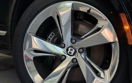 Bentley Bentayga I, 2024 год, 23 989 060 рублей, 9 фотография