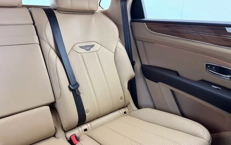 Bentley Bentayga I, 2024 год, 23 989 060 рублей, 27 фотография