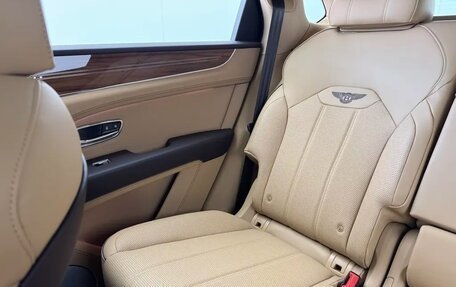 Bentley Bentayga I, 2024 год, 23 989 060 рублей, 26 фотография