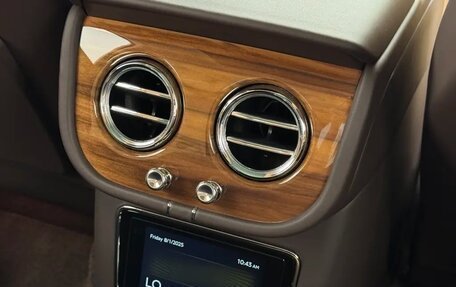 Bentley Bentayga I, 2024 год, 23 989 060 рублей, 31 фотография