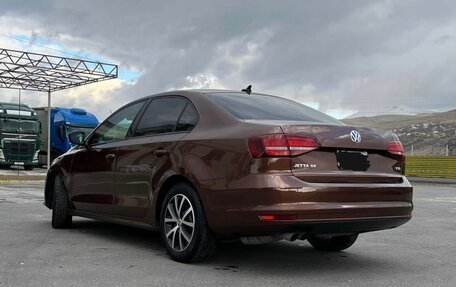 Volkswagen Jetta VI, 2016 год, 1 350 000 рублей, 4 фотография