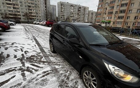 Hyundai Solaris II рестайлинг, 2011 год, 549 000 рублей, 2 фотография
