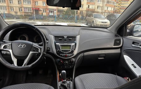 Hyundai Solaris II рестайлинг, 2011 год, 549 000 рублей, 9 фотография