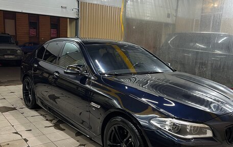 BMW 5 серия, 2013 год, 2 950 000 рублей, 4 фотография