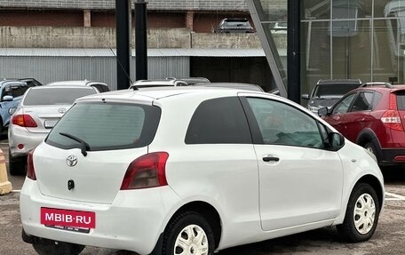 Toyota Yaris III рестайлинг, 2008 год, 448 000 рублей, 6 фотография