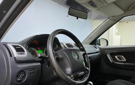 Skoda Fabia II, 2009 год, 340 000 рублей, 14 фотография