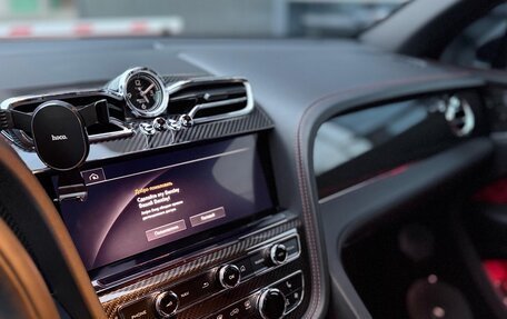 Bentley Bentayga I, 2021 год, 19 195 000 рублей, 15 фотография