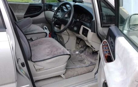 Nissan Bassara, 2001 год, 400 000 рублей, 6 фотография