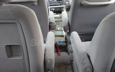 Nissan Bassara, 2001 год, 400 000 рублей, 9 фотография