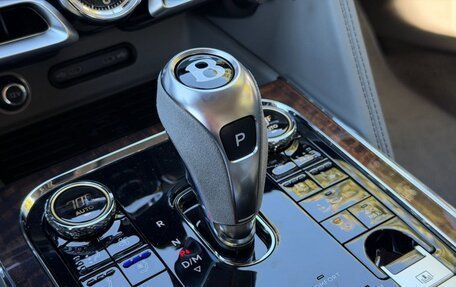 Bentley Flying Spur, 2025 год, 34 680 600 рублей, 30 фотография