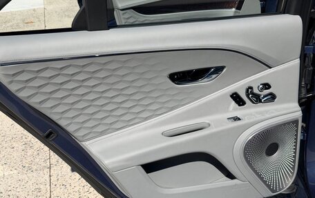 Bentley Flying Spur, 2025 год, 34 680 600 рублей, 37 фотография