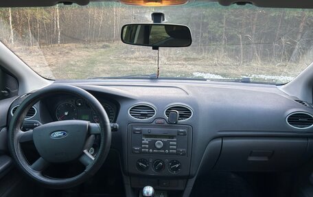 Ford Focus II рестайлинг, 2006 год, 285 000 рублей, 9 фотография