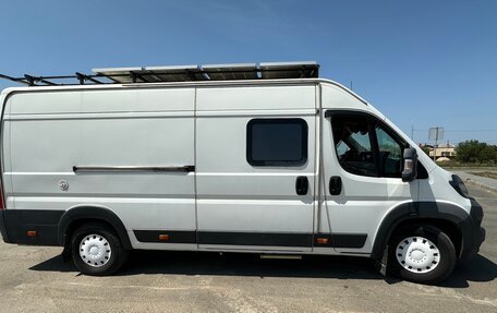 Peugeot Traveller I, 2016 год, 3 800 000 рублей, 1 фотография