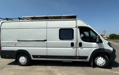 Peugeot Traveller I, 2016 год, 3 800 000 рублей, 1 фотография