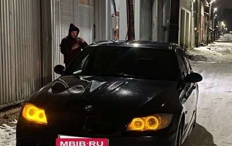 BMW 3 серия, 2005 год, 765 000 рублей, 25 фотография