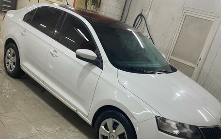 Skoda Rapid I, 2017 год, 950 000 рублей, 3 фотография