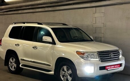 Toyota Land Cruiser 200, 2013 год, 3 700 000 рублей, 4 фотография