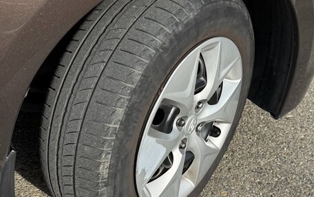 Hyundai Solaris II рестайлинг, 2015 год, 1 050 000 рублей, 9 фотография