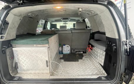 Toyota Sequoia II рестайлинг, 2010 год, 3 000 000 рублей, 11 фотография