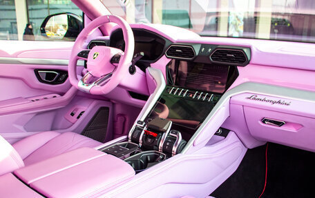 Lamborghini Urus I, 2022 год, 31 000 000 рублей, 13 фотография