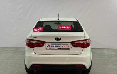 KIA Rio III рестайлинг, 2014 год, 950 000 рублей, 4 фотография