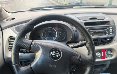 Nissan Almera Tino i, 2000 год, 225 000 рублей, 11 фотография