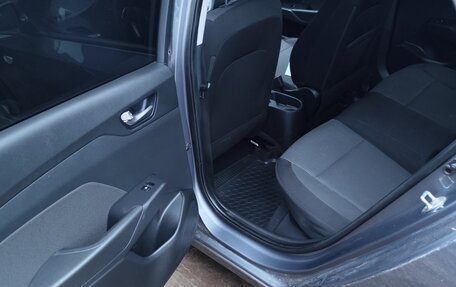 Hyundai Solaris II рестайлинг, 2019 год, 1 150 000 рублей, 8 фотография