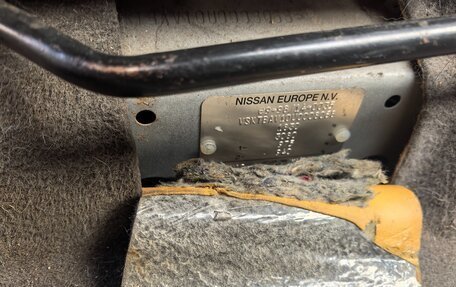 Nissan Almera Tino i, 2000 год, 225 000 рублей, 17 фотография