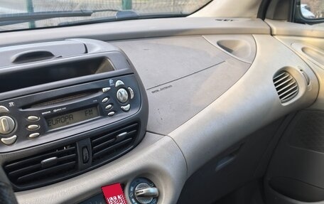 Nissan Almera Tino i, 2000 год, 225 000 рублей, 12 фотография