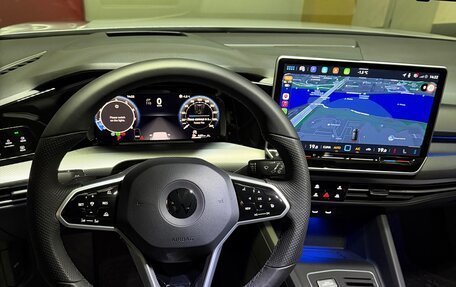 Volkswagen Golf VIII, 2025 год, 4 190 000 рублей, 10 фотография