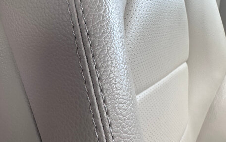 Mercedes-Benz GLC, 2018 год, 3 300 000 рублей, 13 фотография