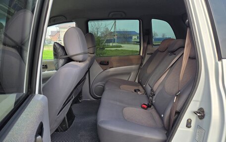 Hyundai Matrix I рестайлинг, 2004 год, 365 000 рублей, 15 фотография