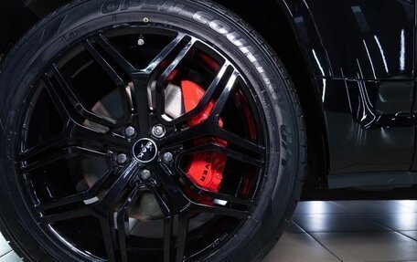 Land Rover Defender II, 2022 год, 15 000 000 рублей, 3 фотография