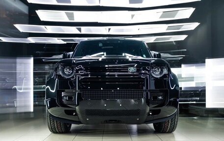 Land Rover Defender II, 2022 год, 15 000 000 рублей, 6 фотография