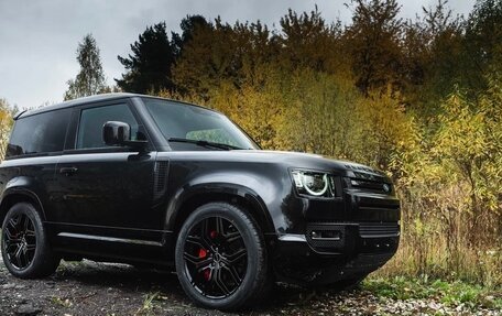 Land Rover Defender II, 2022 год, 15 000 000 рублей, 10 фотография